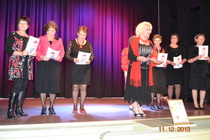 Englanninkielinen esitys Joulujuhlissa